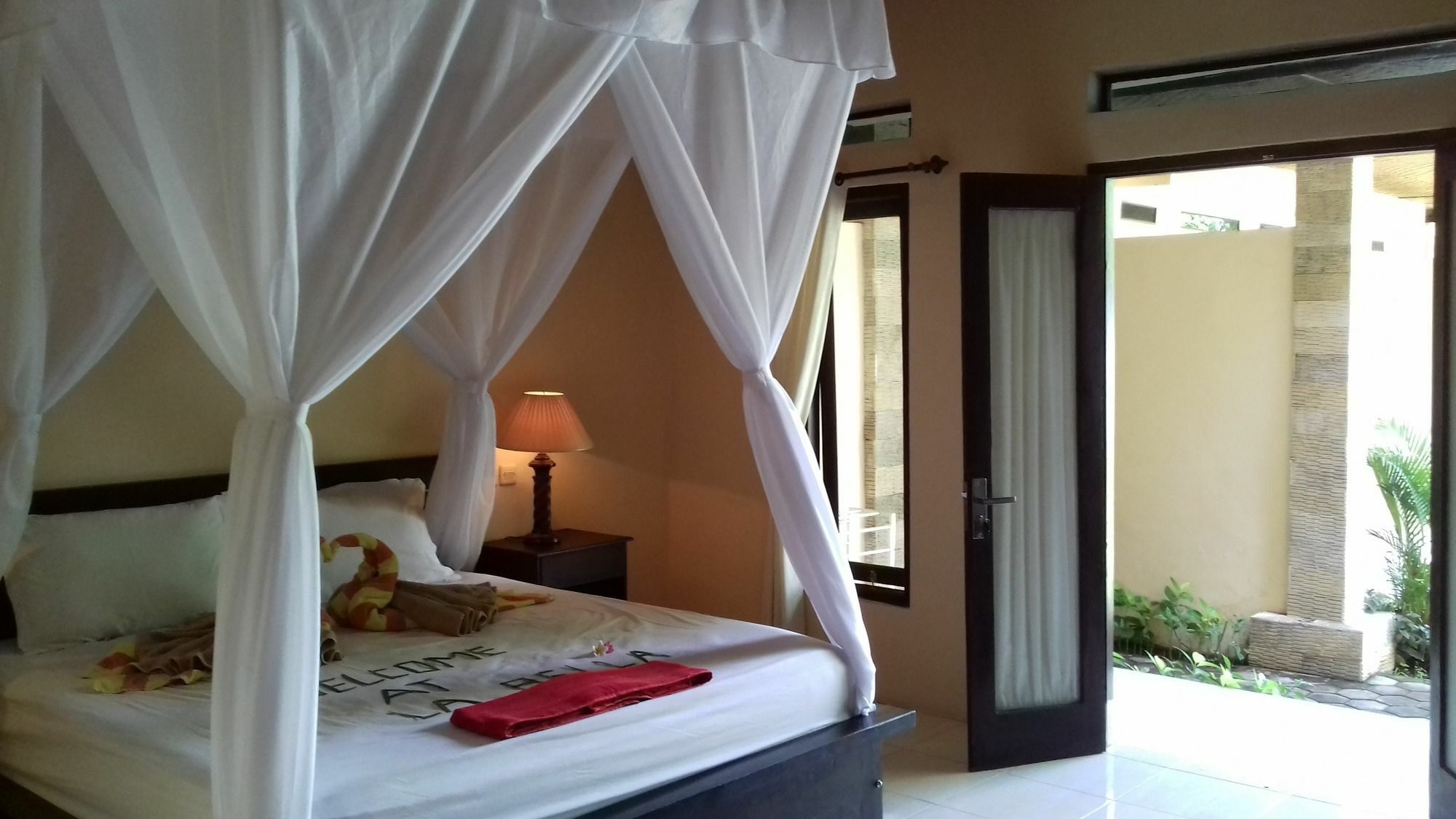 La Bella Guest House Pemuteran Exterior foto